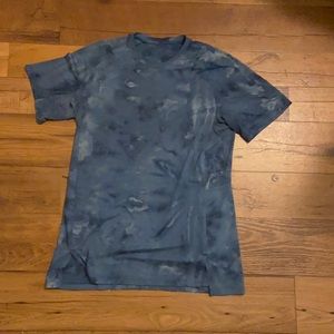 Men’s Lululemon Fast and Free Blue Tie Dye Shirt